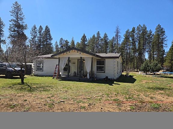 3rd image of 54655 Husky Ln