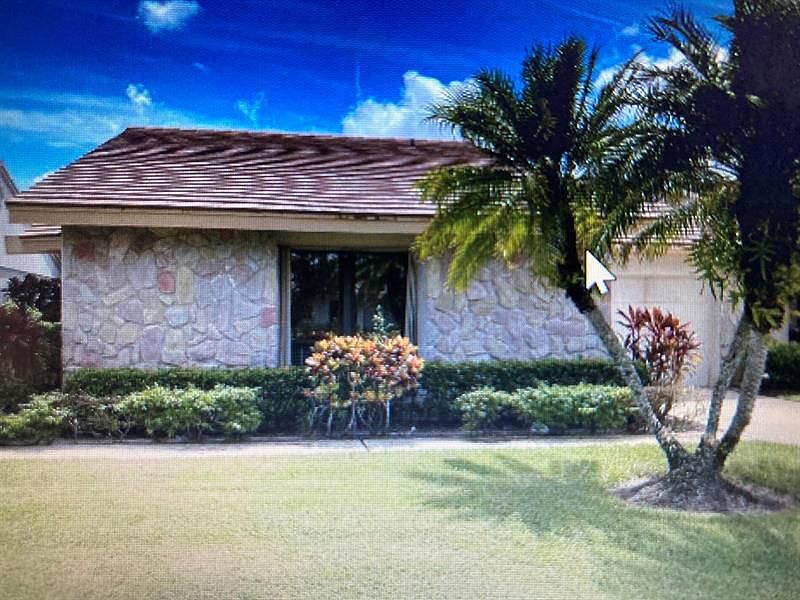 1st image of 4120 SW Egret Pond Ter