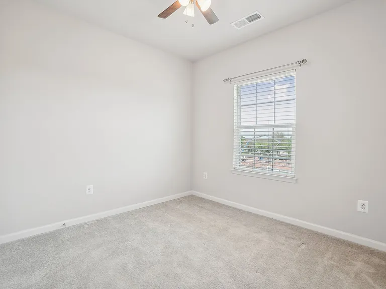 4502 Dale Creek Way — Photo 29