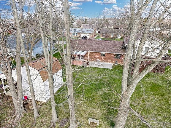 4th image of 565 Wisteria Dr