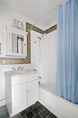 Rented by Compass | media 14