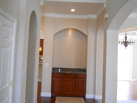 3rd image of 3165 Carey Way