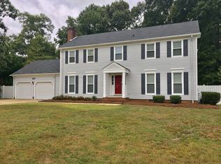 304 Lofton Dr, Fayetteville, NC 28311