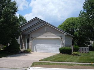 5172 Wolf Run Dr, Columbus, OH 43230