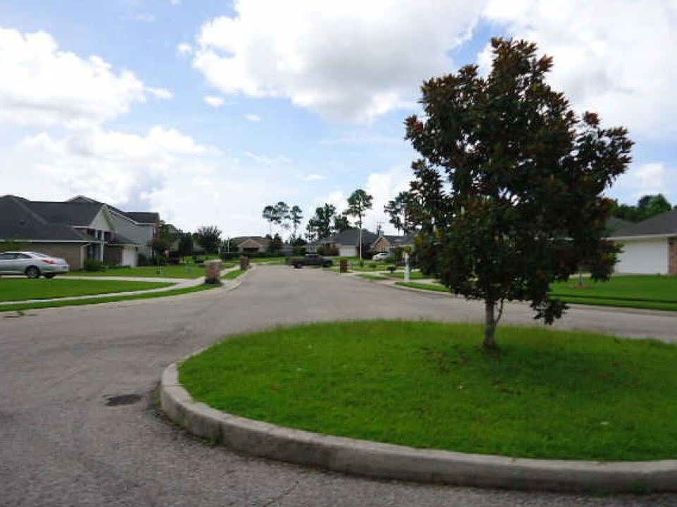 2nd image of 3503 Farrington Ct