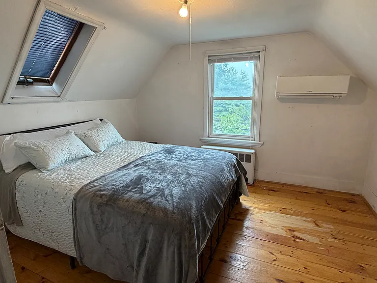 88 Concord Ave #2 — Photo 11