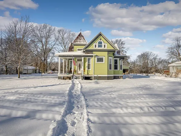 405 N Henrietta St, Okawville, IL 62271