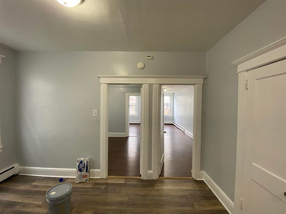1st image of 126 W 19th St APT 1