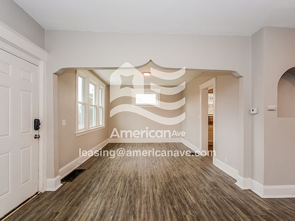 3-Living Room