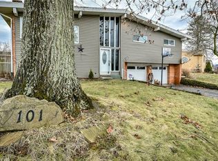 101 Governor Dr, Allison Park, PA