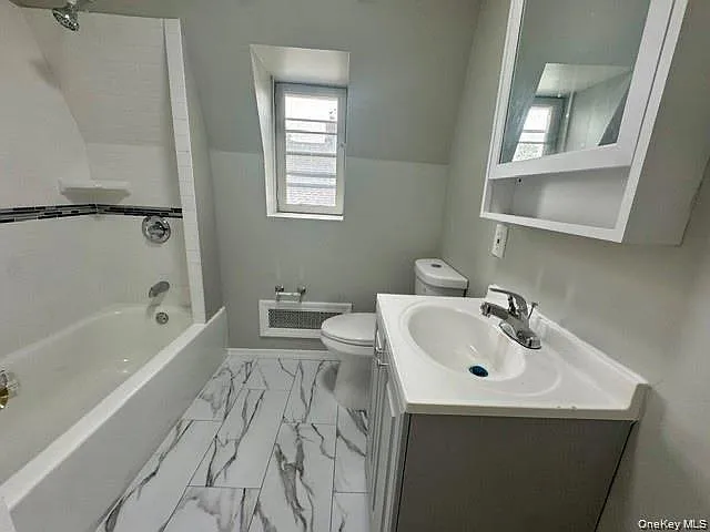 100 Earle Ave #3 — Photo 7