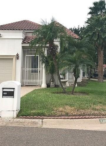 2nd image of 2100 Colorado St