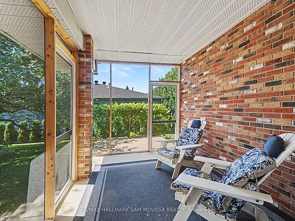 5th image of 118 Juanita Ave