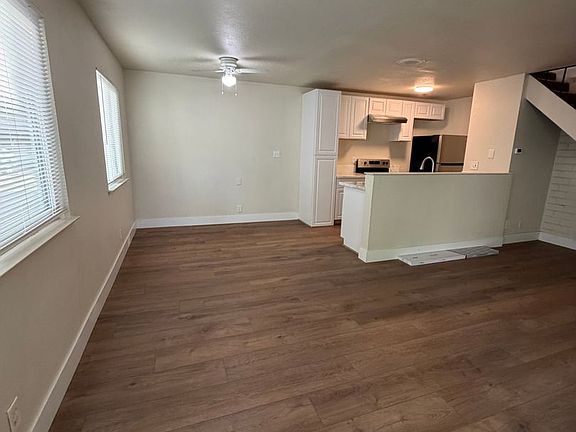 2nd image of 5966 Walerga Rd APT 3