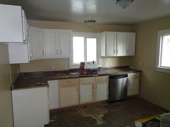 2nd image of 206 N Warner St