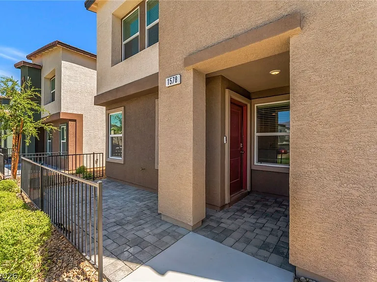 1578 Dom River Dr — Photo 4