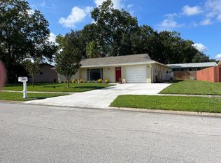 1002 Anchorage Ln, Palm Harbor, FL 34685