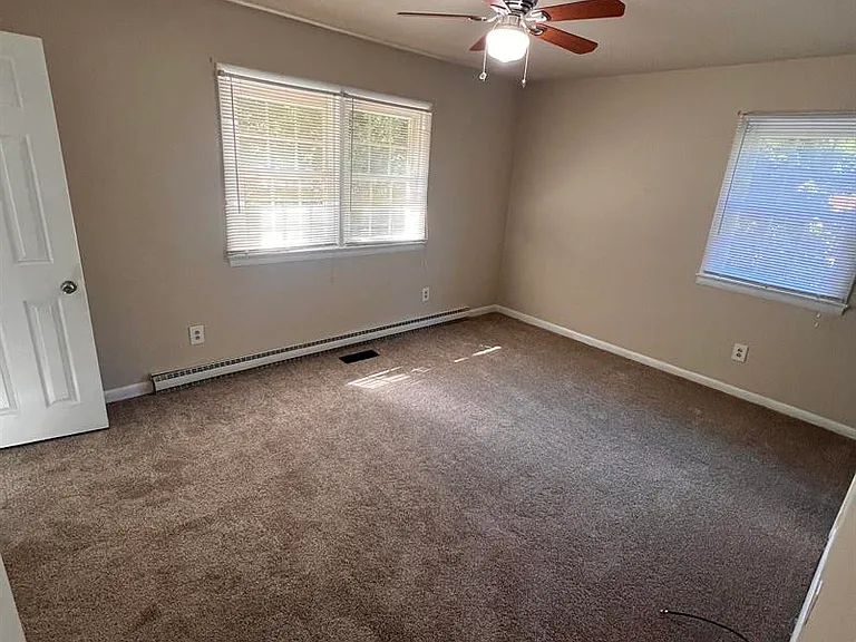 405 Brite Ave — Photo 7