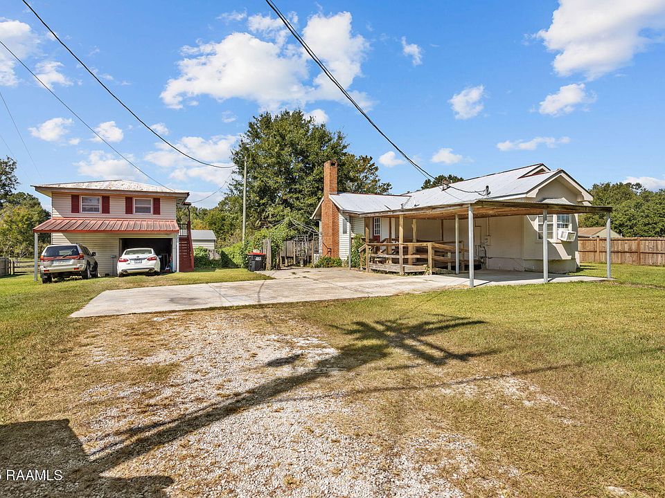1st image of 307 Grossie Dr