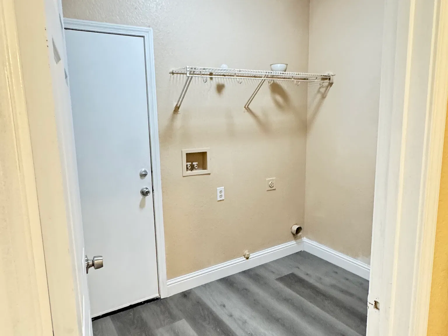 5 bed, 1788 sqft, $3,000 — Photo 4