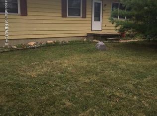 8061 Lyons Rd, Portland, MI 48875