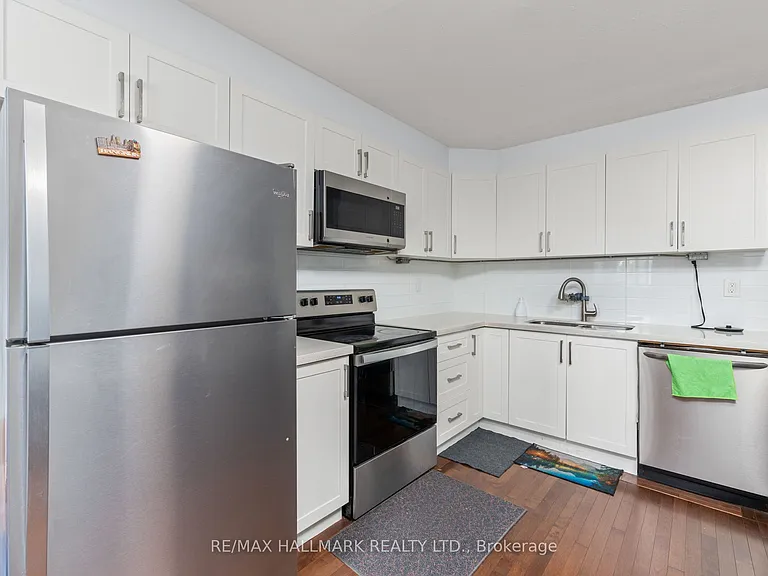 82 Halsey Ave #3 — Photo 7