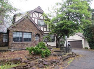 744 Shore Rd, Linwood, NJ 08221