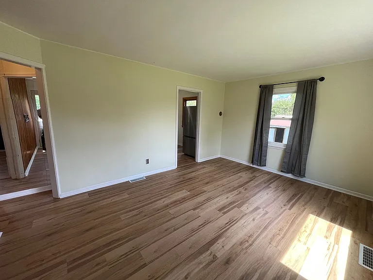 4691 Martin Rd — Photo 9