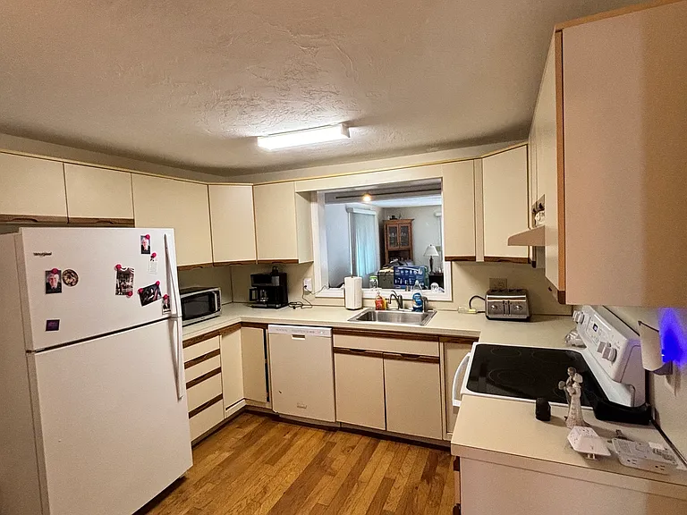 30 Crescent Ln — Photo 13