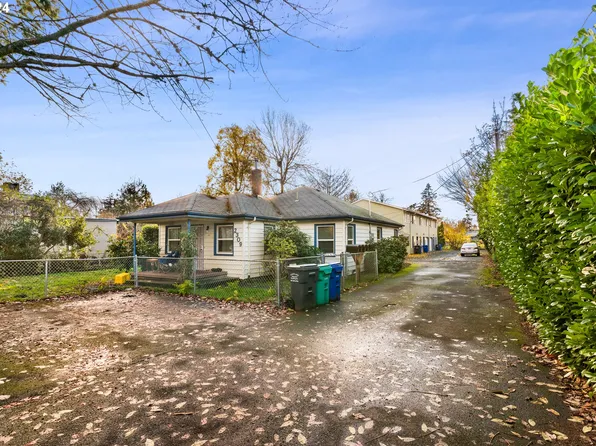2309 SE 90th Ave, Portland, OR 97216