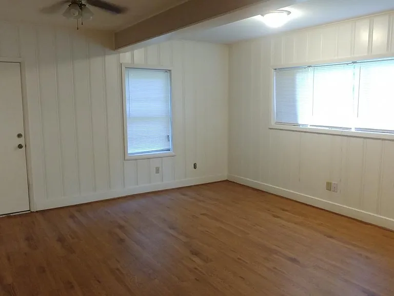 104 Caladium St — Photo 3