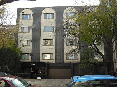 1st image of 505 W Melrose St APT 207