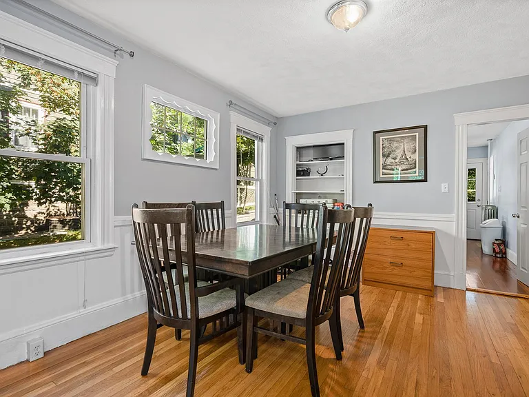 23 Pine St #1 — Photo 2