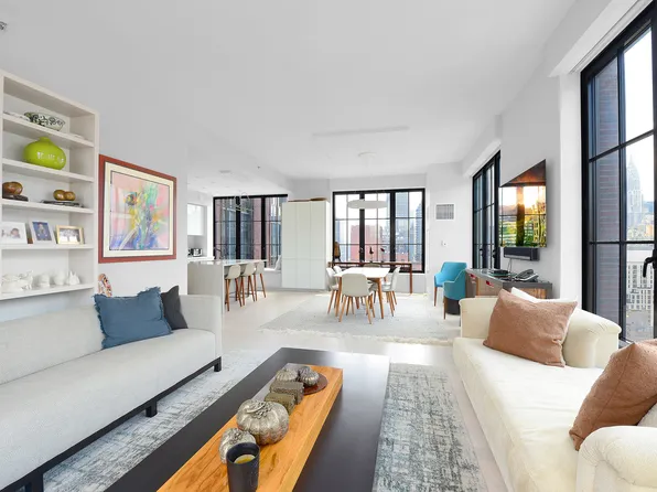 959 1st Avenue image 3 of 17