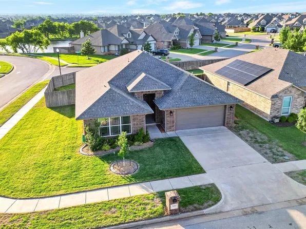 3045 NW 184th Ter, Edmond, OK 73012