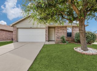 1400 Royal Meadows Trl, Fort Worth, TX 76140
