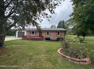 621 Jimwood Dr, Vine Grove, KY 40175