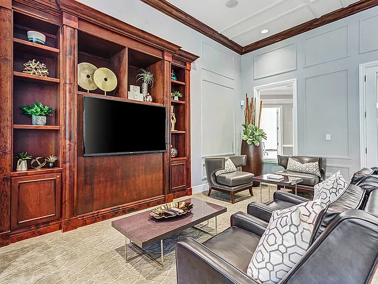 The Apartments at Kirkland Crossing — Photo 10