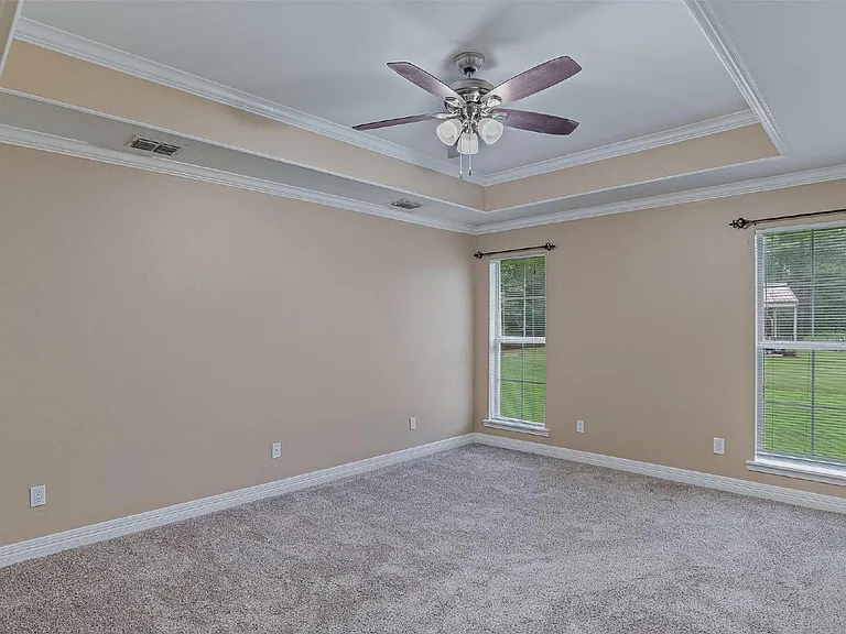 133 Lone Oak St — Photo 14