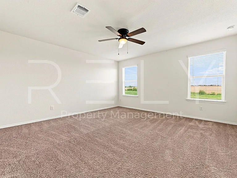 521 Colonel McNally Cv — Photo 22