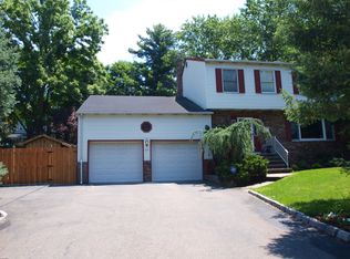 277 Schraalenburgh Rd, Closter, NJ 07624