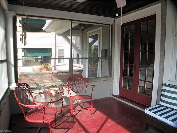 4th image of 1337 Sloane Ave