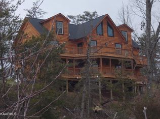 1064 Timber Woods Dr, Sevierville, TN 37862