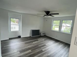 18 Waltess Rd, Ronkonkoma, NY 11779