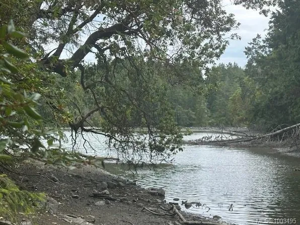 77 Pilkey Point Rd, Cowichan Valley, BC V0R 2Y0