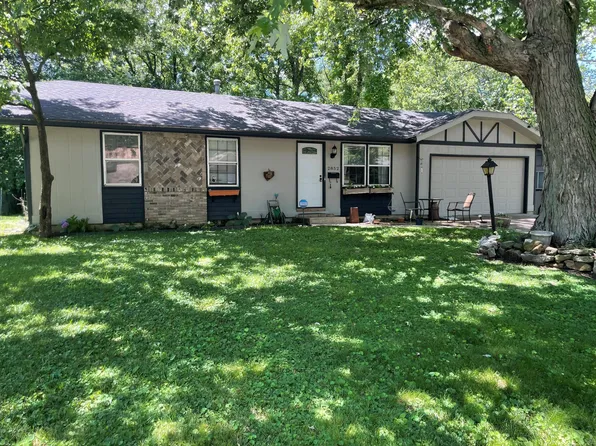 2852 E Monroe Terrace, Springfield, MO 65802