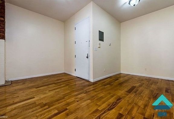 5th image of 233 Jefferson St APT 03L