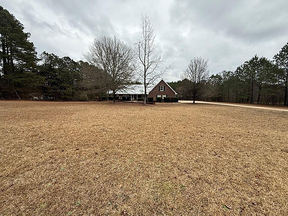 2nd image of 3280 Stanton Rd SE