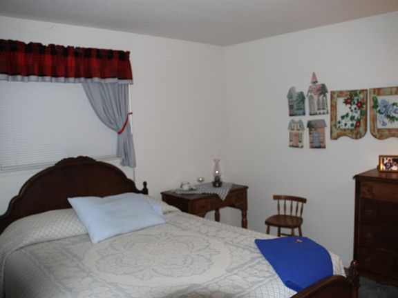 5th image of 1403 Joyce Ct