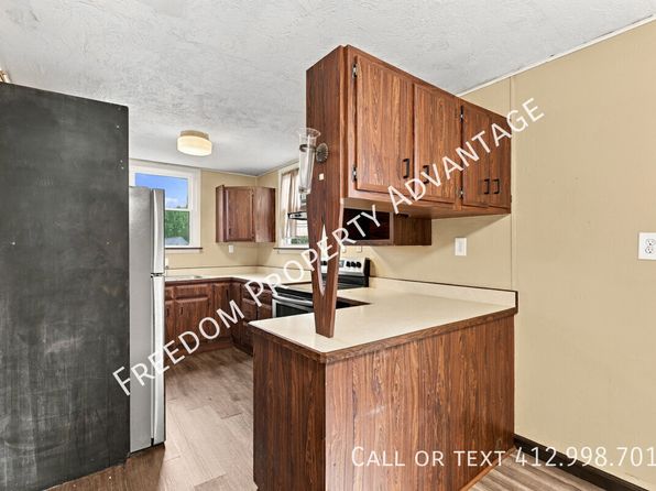 15 Division St Floor 2